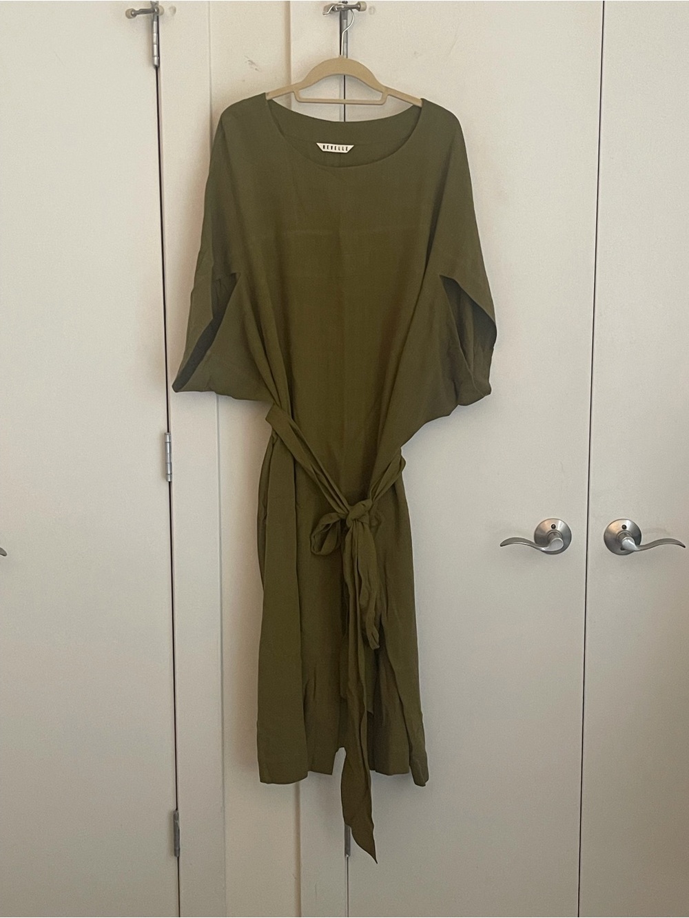 Revelle Ondine Dress in Ochre Silk Noil